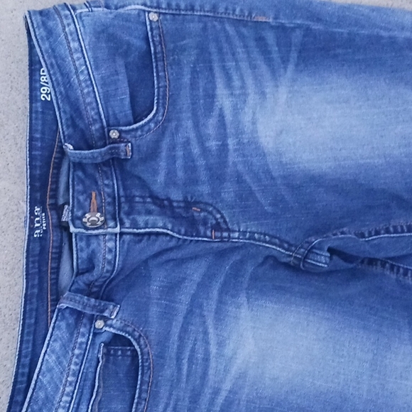 A.n.a. women's darkwash capri jeans size 8P - Picture 2 of 10